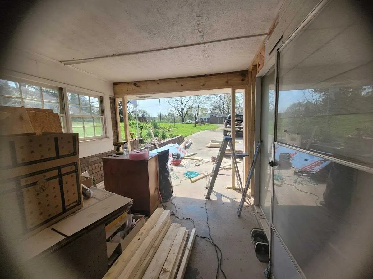 Air movers and dehumidifier for Water Mitigation Services in Pinson